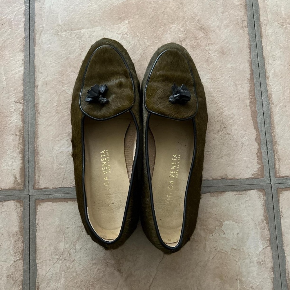 vintage bottega veneta pony hair olive green loafers